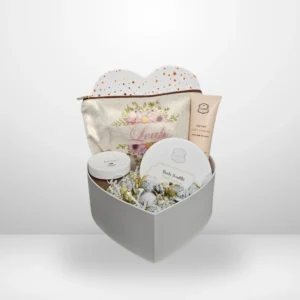 מארז - תיק איפור, מוצרי איפור.